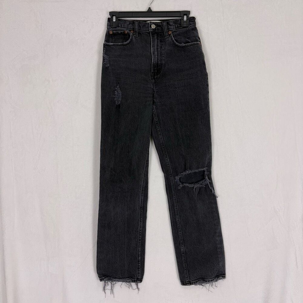 Abercrombie & Fitch‎ The 90's Straight Ultra High Rise Distressed Jeans Size 26